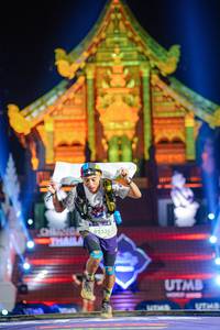 BIB: 92335
                            <button type="button" onclick="openModal(22347297)" class="btn btn-primary btn-sm float-right btn-popup" data-toggle="modal" data-target=".modal-high-quality">
                        <i class="fas fa-shopping-cart"></i> Add to Cart
                    </button>
                                            <button type="button" onclick="isThisMe(22347297, true)" class="btn btn-success btn-sm float-right btn-popup btn-isme hidden" data-toggle="tooltip" data-placement="bottom" title="นี่คือรูปของคุณใช่ไหม คลิกที่นี่เพื่อเอาเข้าอัลบั้ม">
                        <i class="fas fa-plus"></i> Add to album
                    </button>
                    <button type="button" onclick="isThisMe(22347297, false)" class="btn btn-warning btn-sm float-right btn-popup btn-isnotme hidden">
                        <i class="fas fa-ban"></i> Remove from album
                    </button>